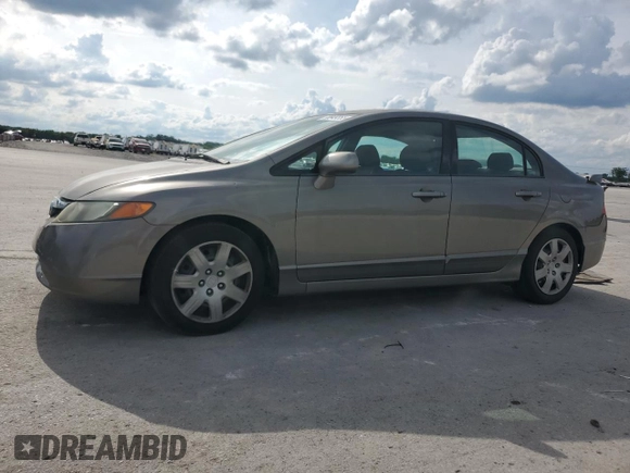 2008 Honda Civic LX z VIN 2HGFA16528H338878, wystawiony jako Copart lot #58849355 z przebiegiem 193 528 mil mil oraz Czysty tytuł • Clean title. Historia ofert i sprzedaży dostępna na DreamBid. Obrazek 1.