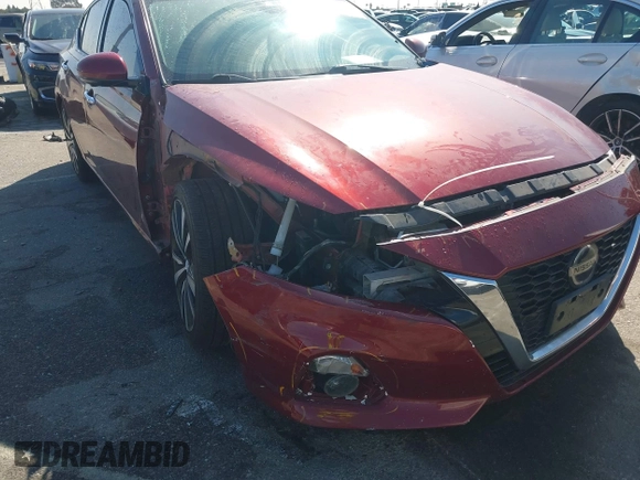 2019 Nissan Altima 2.5 Platinum with VIN 1N4BL4FV9KC100888, listed as a IAAI auction lot 41742079 with 88,212 mi miles. Bid and sale history available at carsss.com. Image 6.