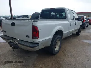 2004 Ford Super Duty F-250 XL with VIN 1FTNW20P84EB09666, listed as a IAAI auction lot 41932923 with 1 mi miles. Bid and sale history available at carsss.com. Image 4.