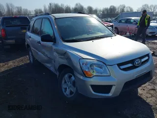 2009 Kia Sportage LX with VIN KNDJE723597638366, listed as a IAAI auction lot 41768630 with 86,118 mi miles. Bid and sale history available at carsss.com. Image 1.