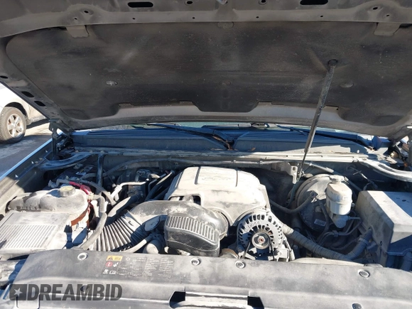 2012 Chevrolet Tahoe LS with VIN 1GNSKAE05CR278255, listed as a IAAI auction lot 41054601 with 205,470 mi miles and . Bid and sale history available at DreamBid. Image 10.