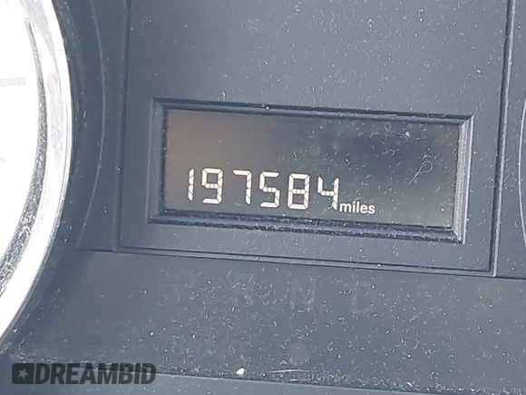 2018 Dodge Grand Caravan SXT with VIN 2C4RDGCG1JR324739, listed as a IAAI auction lot 42230796 with 197,584 mi miles and . Bid and sale history available at DreamBid. Image 15.