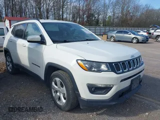 2019 Jeep Compass Latitude w/Sun/Wheel Pkg with VIN 3C4NJCBB1KT802050, listed as a IAAI auction lot 41852123 with 106,065 mi miles. Bid and sale history available at carsss.com. Image 1.
