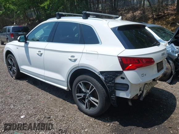 2020 Audi Q5 Premium Plus with VIN WA1E2AFY8L2049128, listed as a IAAI auction lot 42376021 with 65,498 mi miles and . Bid and sale history available at DreamBid. Image 3.