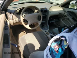 2002 Ford Mustang Standard z VIN 1FAFP404X2F118823, wystawiony jako Copart lot #54343305 z przebiegiem 159 482 mil mil oraz Szkoda całkowita • Salvage title. Historia ofert i sprzedaży dostępna na DreamBid. Obrazek 8.
