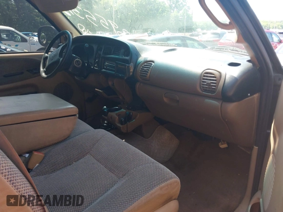 2001 Dodge 1500 with VIN 3B7HF13Y91M261635, listed as a IAAI auction lot 41131904 with 173,054 mi miles and . Bid and sale history available at DreamBid. Image 5.