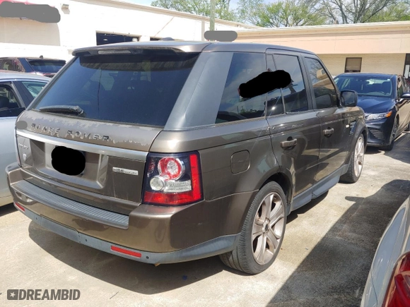 2012 Land Rover Range Rover Sport HSE LUX with VIN SALSK2D41CA746752, listed as a Copart auction lot 53968505 with 134,228 mi miles and Clean Title. Bid and sale history available at carsss.com. Image 4.