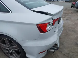 2016 Audi A3 z VIN WAUG7GFF0G1006414, wystawiony jako IAAI lot #41804752 z przebiegiem 107 767 mil mil oraz . Historia ofert i sprzedaży dostępna na DreamBid. Obrazek 18.