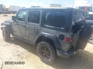 2020 Jeep Wrangler Unlimited Sport S с VIN 1C4HJXDG4LW325199, выставлен на аукционе IAAI как лот 42562063 с пробегом 18 350 миль миль и . История ставок и продаж доступна на DreamBid. Изображение 3.