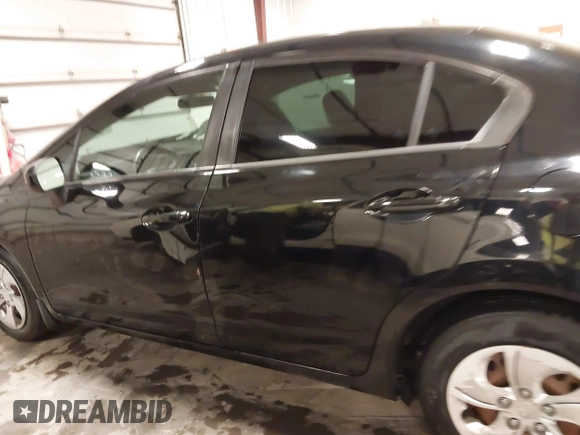 2015 Honda Civic Sedan LX with VIN 19XFB2E52FE025406, listed as a IAAI auction lot 41827527 with 186,485 mi miles. Bid and sale history available at carsss.com. Image 15.