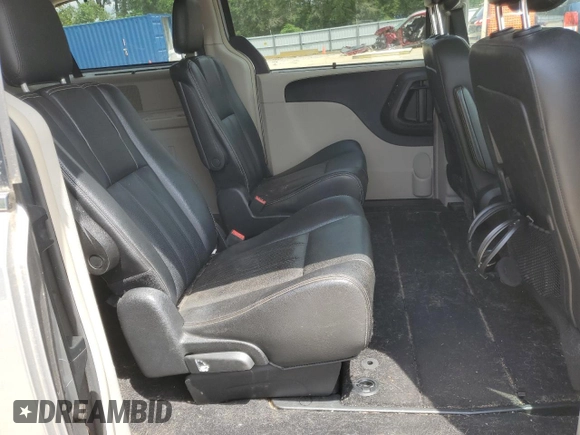 2014 Chrysler Town & Country Touring-L with VIN 2C4RC1CG1ER413040, listed as a Copart auction lot 54740175 with 97,480 mi miles and Clean Title. Bid and sale history available at carsss.com. Image 11.