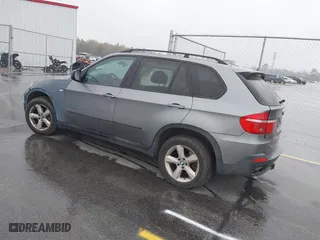 2009 BMW X5 30i with VIN 5UXFE43579L271366, listed as a IAAI auction lot 41831724 with 129,107 mi miles. Bid and sale history available at carsss.com. Image 3.