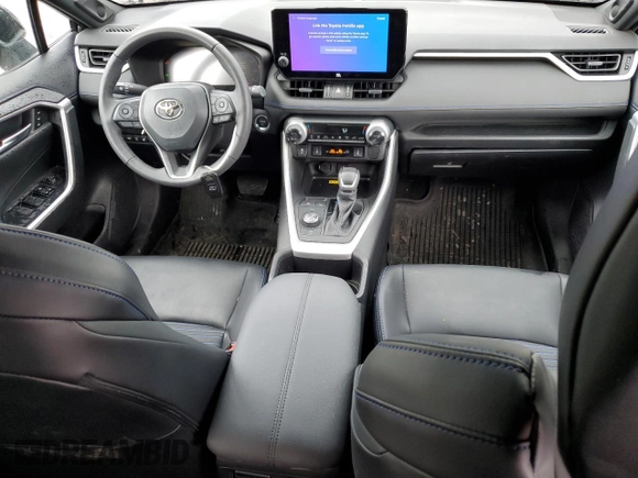 2023 Toyota RAV4 Hybrid XSE z VIN 4T3E6RFV4PU120269, wystawiony jako Copart lot #55467935 z przebiegiem 16 019 mil mil oraz Szkoda całkowita • Salvage title. Historia ofert i sprzedaży dostępna na DreamBid. Obrazek 8.