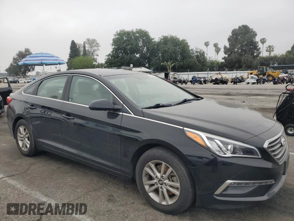 2015 Hyundai Sonata 2.4L SE with VIN 5NPE24AF1FH235304, listed as a Copart auction lot 52548435 with 55,261 mi miles and Salvage Title. Bid and sale history available at carsss.com. Image 4.
