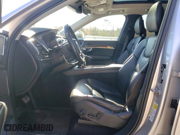 2017 Volvo XC90 Momentum with VIN YV4A22PK8H1132489, listed as a Copart auction lot 47089825 with 94,955 mi miles and Salvage Title. Bid and sale history available at carsss.com. Image 7.
