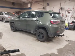 2020 Jeep Compass Sport with VIN 3C4NJDAB7LT132688, listed as a IAAI auction lot 41262430 with 91,167 mi miles and . Bid and sale history available at DreamBid. Image 3.