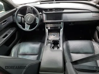 2017 Jaguar XF with VIN SAJBL4BN0HCY19344, listed as a Copart auction lot 55760954 with 61,063 mi miles and Clean Title. Bid and sale history available at DreamBid. Image 8.