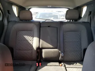 2018 Chevrolet Equinox LT z VIN 2GNAXJEV7J6150035, wystawiony jako Copart lot #48942695 z przebiegiem 151 538 mil mil oraz Szkoda całkowita • Salvage title. Historia ofert i sprzedaży dostępna na DreamBid. Obrazek 10.