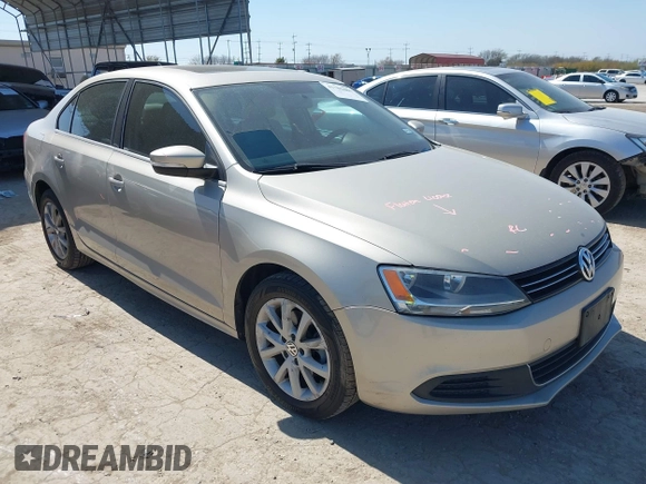 2013 Volkswagen Jetta SE z VIN 3VWDX7AJ4DM236406, wystawiony jako IAAI lot #41785884 z przebiegiem 136 762 mil mil oraz . Historia ofert i sprzedaży dostępna na DreamBid. Obrazek 1.