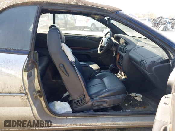 2000 Chrysler Sebring JXi z VIN 3C3EL55H8YT270847, wystawiony jako IAAI lot #41881806 z przebiegiem Nie podano mil oraz . Historia ofert i sprzedaży dostępna na DreamBid. Obrazek 5.