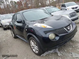 2011 Nissan Juke SL with VIN JN8AF5MR1BT012026, listed as a IAAI auction lot 41474175 with 152,281 mi miles. Bid and sale history available at carsss.com. Image 1.
