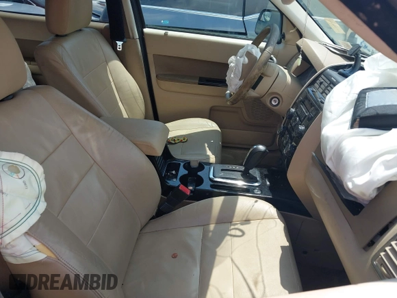 2010 Ford Escape Limited с VIN 1FMCU9EG4AKC82995, выставлен на аукционе IAAI как лот 42625491 с пробегом 279 192 миль миль и . История ставок и продаж доступна на DreamBid. Изображение 5.