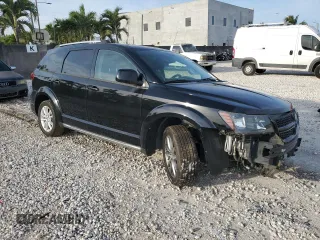 2016 Dodge Journey Crossroad Plus with VIN 3C4PDCGB0GT153759, listed as a Copart auction lot 46439345 with 73,978 mi miles and Salvage title. Bid and sale history available at DreamBid. Image 4.