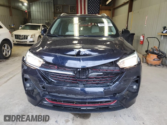 2020 Buick Encore GX Select z VIN KL4MMESL4LB134670, wystawiony jako Copart lot #49766405 z przebiegiem 43 801 mil mil oraz Szkoda całkowita • Salvage title. Historia ofert i sprzedaży dostępna na DreamBid. Obrazek 5.