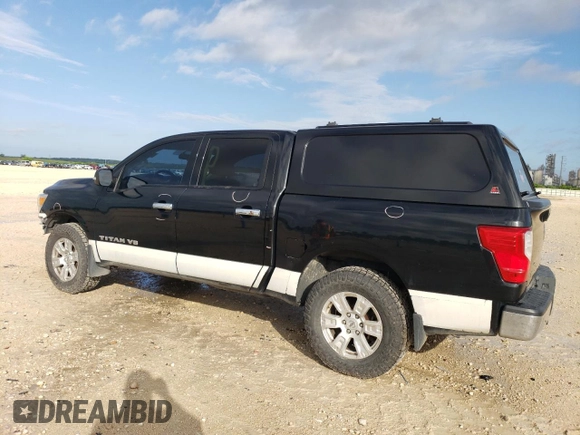 2018 Nissan Titan SV z VIN 1N6AA1EJ3JN548939, wystawiony jako Copart lot #54336555 z przebiegiem 152 859 mil mil oraz Czysty tytuł • Clean title. Historia ofert i sprzedaży dostępna na DreamBid. Obrazek 2.