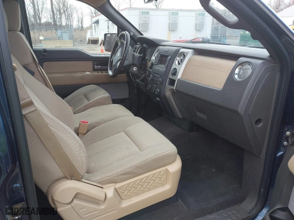 2013 Ford F-150 XL with VIN 1FTFW1CF7DFD64689, listed as a IAAI auction lot 41875958 with 174,366 mi miles. Bid and sale history available at carsss.com. Image 5.