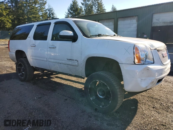 2012 GMC Yukon XL SLT with VIN 1GKS2KE78CR181051, listed as a Copart auction lot 42367155 with 204,389 mi miles and Salvage Title. Bid and sale history available at carsss.com. Image 4.