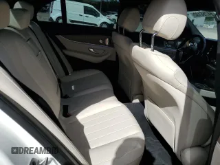2022 Mercedes-Benz E-Class E 350 with VIN W1KZF8DB8NB083632, listed as a Copart auction lot 64756132 with 2,704 mi miles. Bid and sale history available at carsss.com. Image 6.