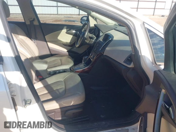 2014 Buick Verano Leather Group with VIN 1G4PS5SK6E4191746, listed as a IAAI auction lot 41292736 with 134,266 mi miles. Bid and sale history available at carsss.com. Image 5.