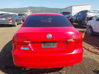 2012 Volkswagen Jetta S with VIN 3VW2K7AJ8CM347979, listed as a IAAI auction lot 40246719 with 207,593 mi miles and . Bid and sale history available at DreamBid. Image 17.