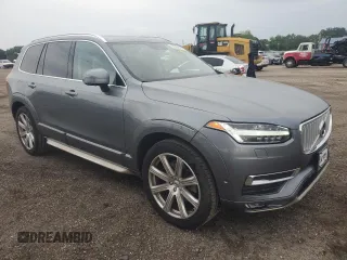 2016 Volvo XC90 T6 Inscription z VIN YV4A22PL1G1000777, wystawiony jako Copart lot #56509945 z przebiegiem 64 985 mil mil oraz Czysty tytuł • Clean title. Historia ofert i sprzedaży dostępna na DreamBid. Obrazek 4.