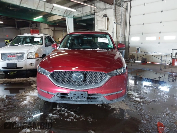 2018 Mazda CX-5 Touring with VIN JM3KFBCM7J0430425, listed as a IAAI auction lot 41524553 with 102,715 mi miles. Bid and sale history available at carsss.com. Image 11.