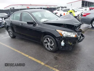 2012 Honda Accord SE z VIN 1HGCP2F65CA243271, wystawiony jako IAAI lot #41572504 z przebiegiem 117 228 mil mil oraz . Historia ofert i sprzedaży dostępna na DreamBid. Obrazek 1.