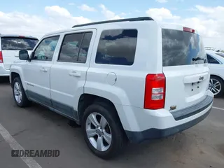 2011 Jeep Patriot Latitude with VIN 1J4NT1GB5BD245263, listed as a IAAI auction lot 41942376 with 215,147 mi miles. Bid and sale history available at carsss.com. Image 3.