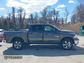 2016 Ram 1500 Big Horn z VIN 3C6RR7LT3GG123977, wystawiony jako IAAI lot #41869762 z przebiegiem 178 415 mil mil oraz . Historia ofert i sprzedaży dostępna na DreamBid. Obrazek 14.