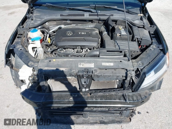 2015 Volkswagen Jetta SE z VIN 3VWD17AJ0FM348432, wystawiony jako IAAI lot #42124810 z przebiegiem 129 034 mil mil oraz . Historia ofert i sprzedaży dostępna na DreamBid. Obrazek 10.