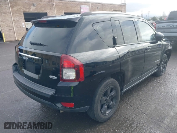 2017 Jeep Compass High Altitude z VIN 1C4NJCEB9HD160736, wystawiony jako IAAI lot #41501729 z przebiegiem 100 498 mil mil oraz . Historia ofert i sprzedaży dostępna na DreamBid. Obrazek 4.