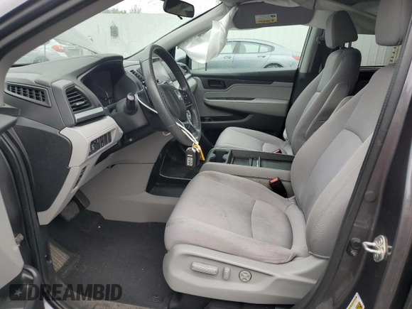 2018 Honda Odyssey EX z VIN 5FNRL6H56JB108661, wystawiony jako Copart lot #62807955 z przebiegiem 96 164 mil mil oraz Szkoda całkowita • Salvage title. Historia ofert i sprzedaży dostępna na DreamBid. Obrazek 7.
