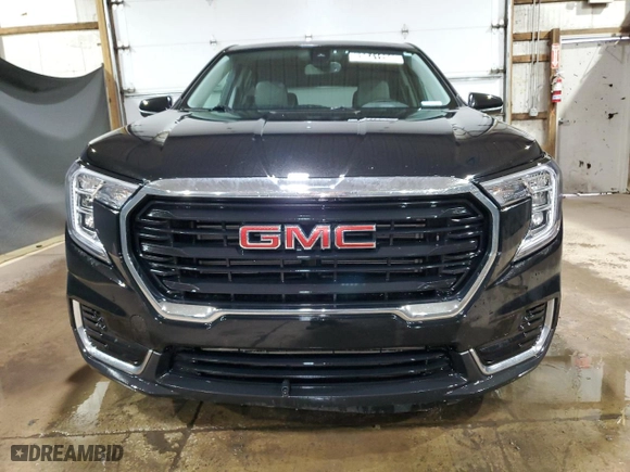 2022 GMC Terrain SLE with VIN 3GKALTEV1NL233952, listed as a Copart auction lot 53841255 with 170,563 mi miles and Clean Title. Bid and sale history available at carsss.com. Image 5.
