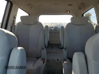 2010 Kia Sedona LX with VIN KNDMG4C39A6351207, listed as a Copart auction lot 76838564 with 210,642 mi miles and Salvage Title. Bid and sale history available at carsss.com. Image 10.