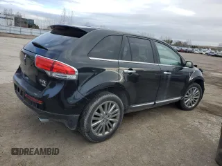 2011 Lincoln MKX z VIN 2LMDJ8JK9BBJ26324, wystawiony jako Copart lot #55482985 z przebiegiem Nie podano mil oraz Szkoda całkowita • Salvage title. Historia ofert i sprzedaży dostępna na DreamBid. Obrazek 3.