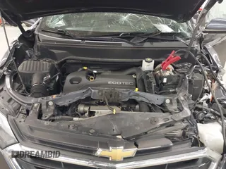 2019 Chevrolet Equinox LT with VIN 3GNAXUEV1KL264191, listed as a IAAI auction lot 41890226 with 121,357 mi miles. Bid and sale history available at carsss.com. Image 10.