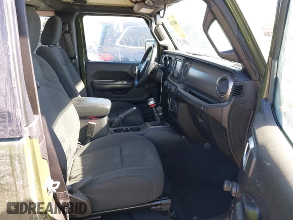 2021 Jeep Wrangler Sport S with VIN 1C4GJXAG3MW737454, listed as a IAAI auction lot 40392262 with 29,330 mi miles and . Bid and sale history available at DreamBid. Image 5.