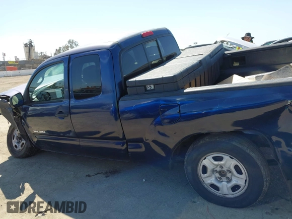 2007 Toyota Tacoma with VIN 5TETX22N07Z343009, listed as a IAAI auction lot 41806664 with 233,773 mi miles and . Bid and sale history available at DreamBid. Image 13.