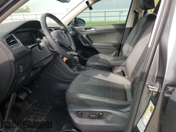 2021 Volkswagen Tiguan SE with VIN 3VV3B7AX3MM013955, listed as a Copart auction lot 51525095 with 103,626 mi miles and Salvage Title. Bid and sale history available at DreamBid. Image 7.