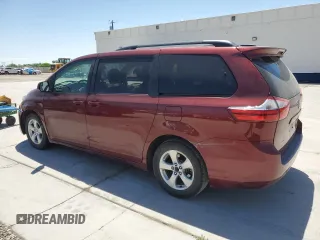 2015 Toyota Sienna LE AAS with VIN 5TDKK3DC2FS604910, listed as a Copart auction lot 59231605 with 118,974 mi miles and Salvage title. Bid and sale history available at DreamBid. Image 2.